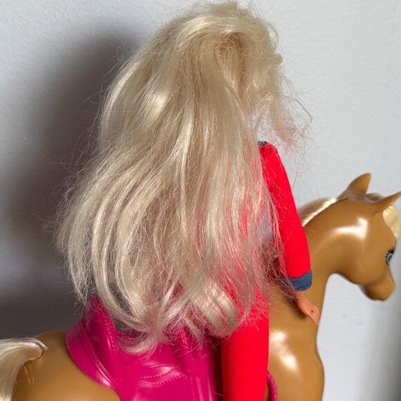 Vintage Olympic Barbie & Horse - Picture 11 of 11